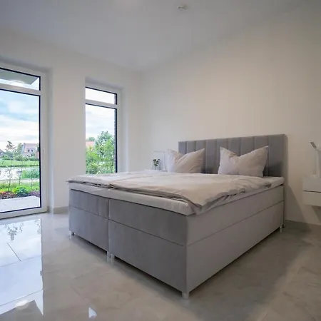 Apartament Tomkes Am