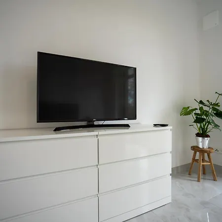Tomkes Am Apartment
